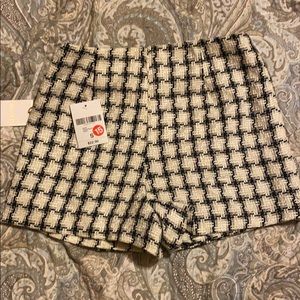 Forever 21 Shorts - Forever 21 skort Forever 21 Shorts - Forever 21 skort